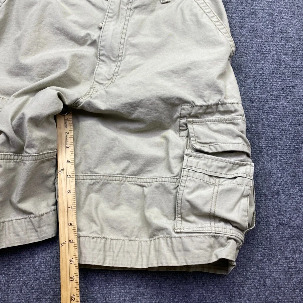 Levis measurements waist